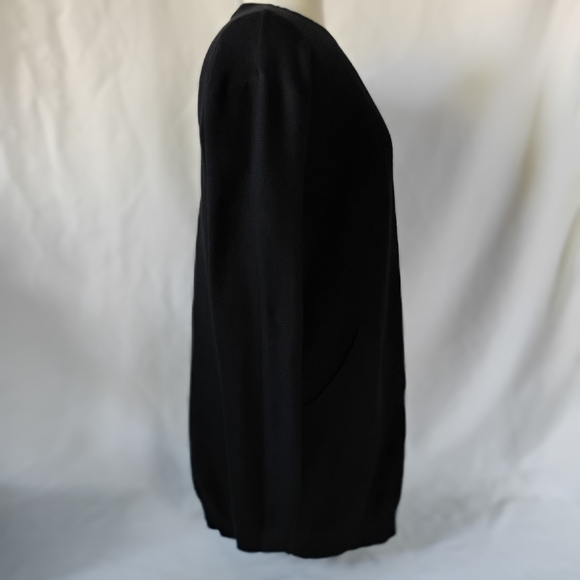 Women's Black Ribbed Crewneck Sweater Gold Decorative Lacing Back & Heart Charm - Picture 6 of 16